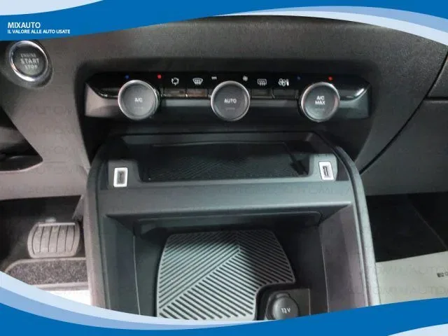 CITROEN C4 1.2 PureTech 130cv Plus EAT8 EU6 foto 7