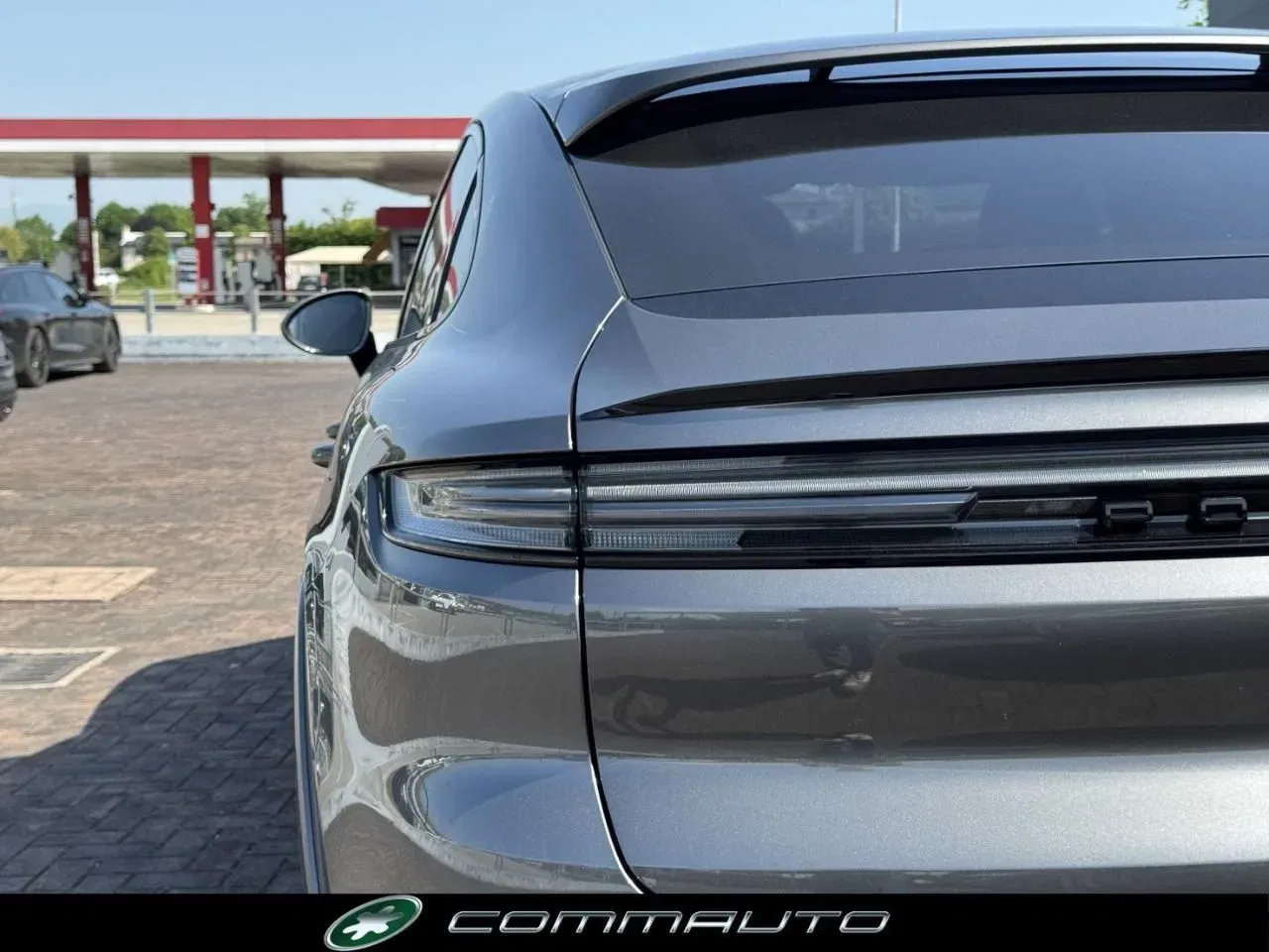 Porsche Cayenne Coupé 3.0 V6 E-Hybrid foto 7