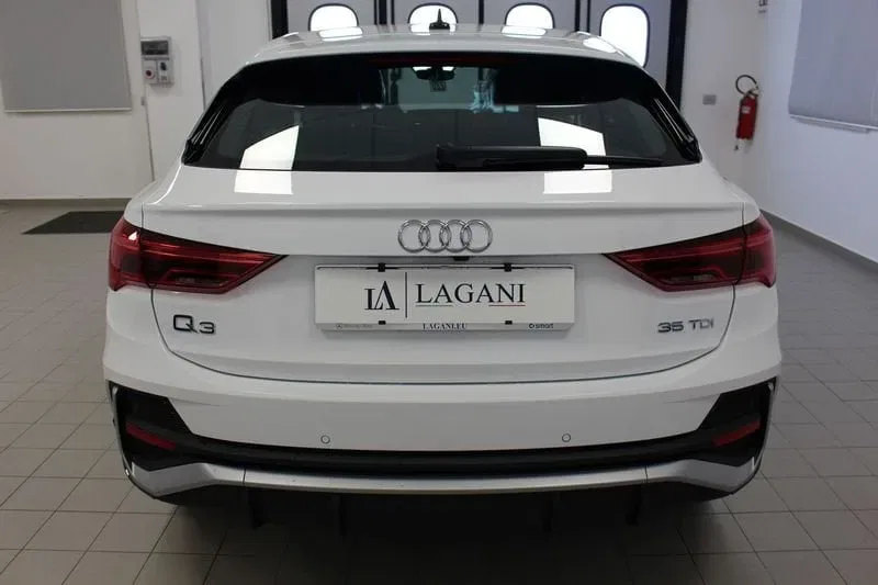 Audi Q3 SPB 35 TDI S tronic S line edition foto 5