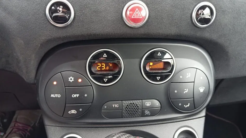 Abarth 695 *PROMO*1.4 esseesse t-jet 180cv foto 21