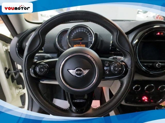 MINI Cooper D Clubman 2.0 150 CV AUT EU6B DPF foto 4