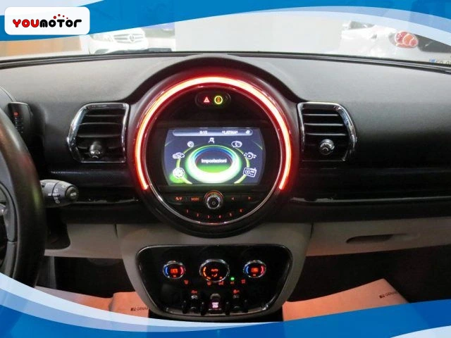 MINI Cooper D Clubman 2.0 150 CV AUT EU6B DPF foto 6