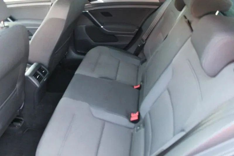 Volkswagen Golf 1.6 TDI 115CV DSG 5p. Business BlueMotion Technolo foto 9
