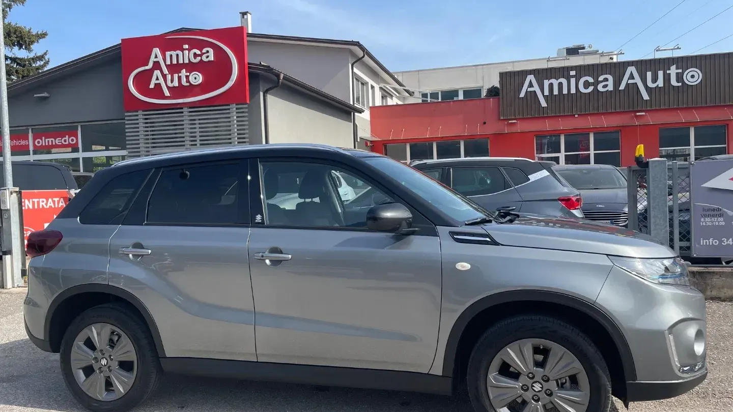 Suzuki Vitara 1.5 140V Hybrid A/T 4WD COOL CAMBIO AUTOMATICO