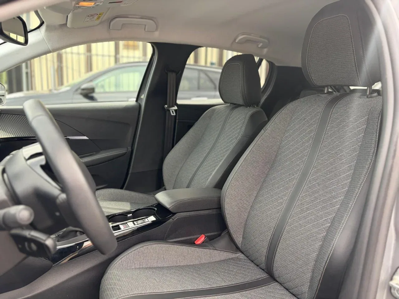 Peugeot 208 PROMO 1.2 puretech Allure s&s 100cv foto 11