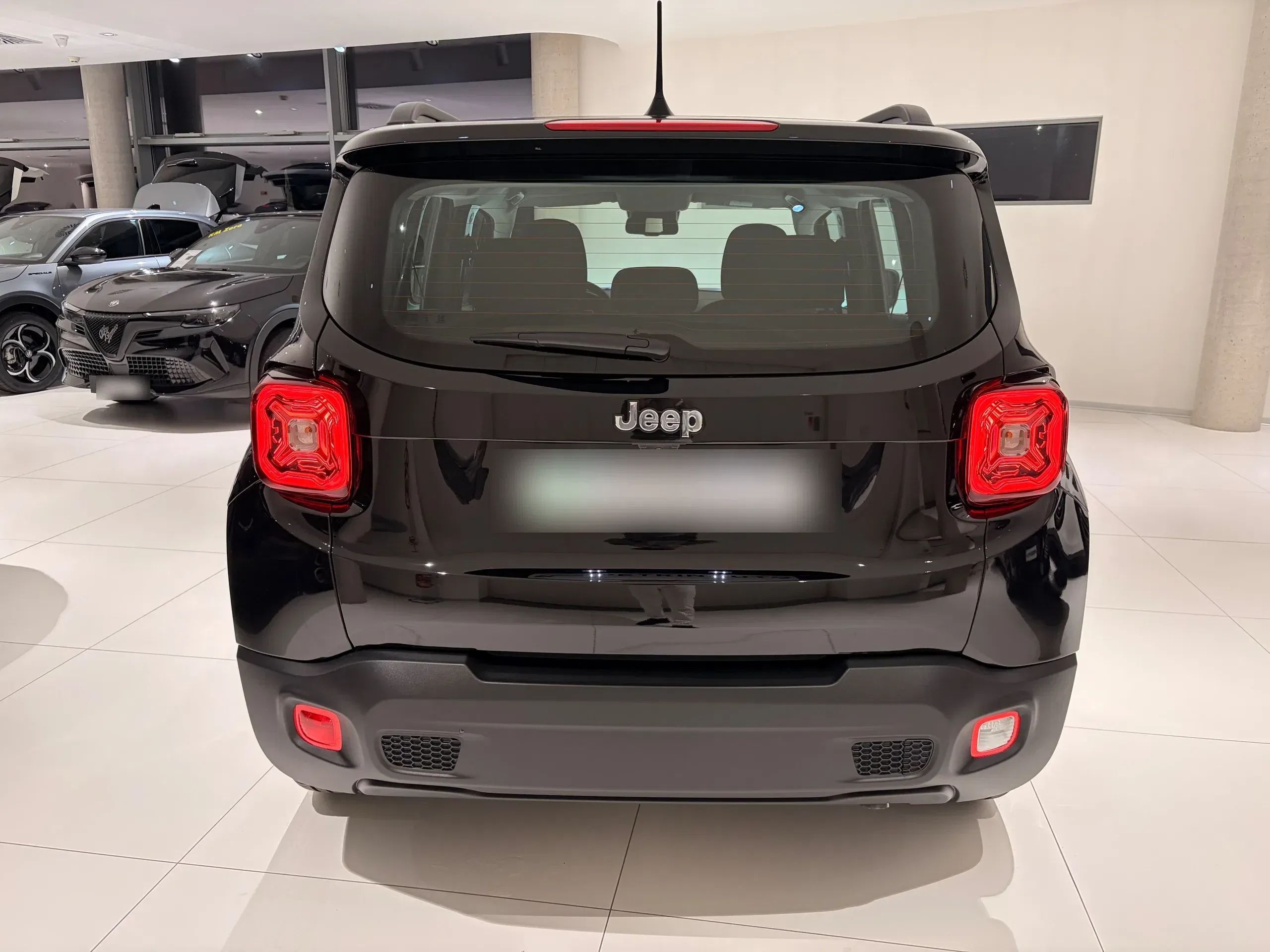 Jeep Renegade 1.5 turbo t4 mhev Altitude 2wd dct Km Zero Nazionale foto 7