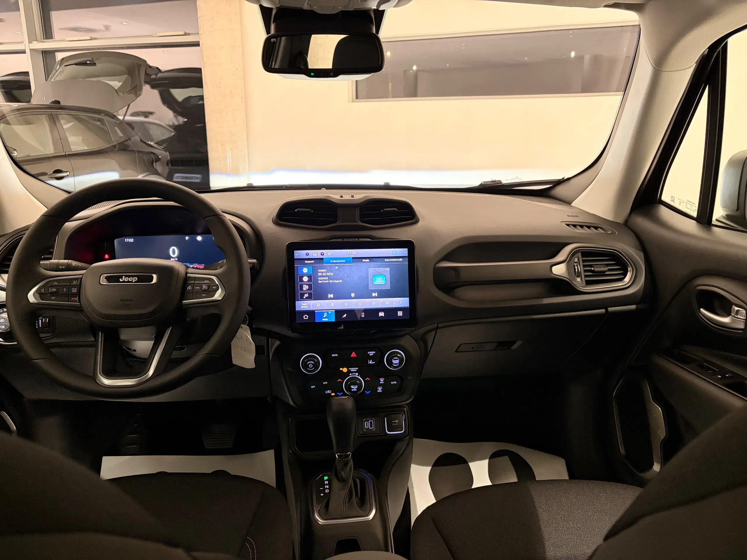 Jeep Renegade 1.5 turbo t4 mhev Altitude 2wd dct Km Zero Nazionale foto 22