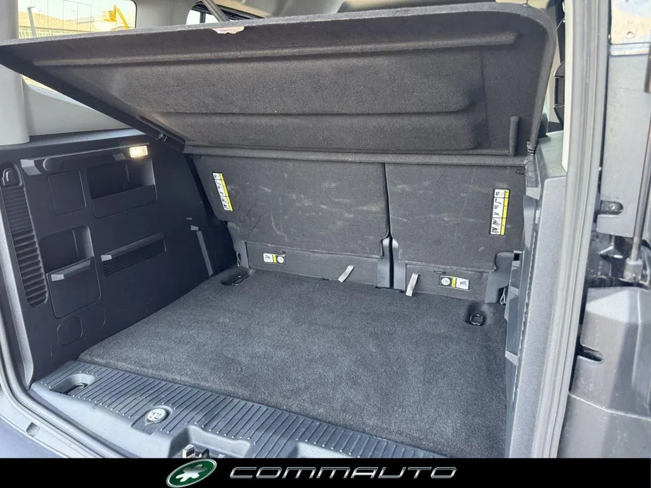 Ford Tourneo Courier 1.0 EcoBoost Titanium foto 25