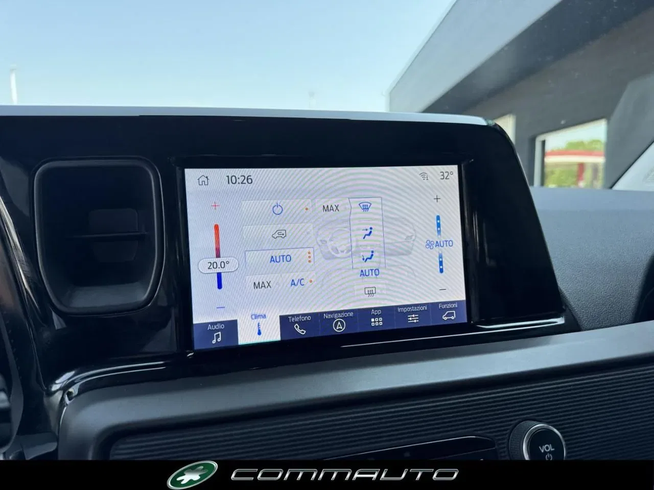 Ford Tourneo Courier 1.0 EcoBoost Titanium foto 18