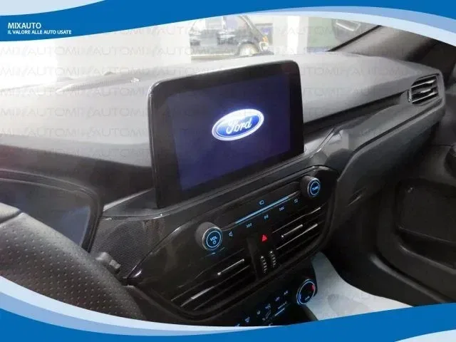 FORD Kuga 2.5 PHEV 225cv 2WD ST Line X AUT EU6 foto 5