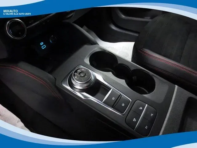 FORD Kuga 2.5 PHEV 225cv 2WD ST Line X AUT EU6 foto 7