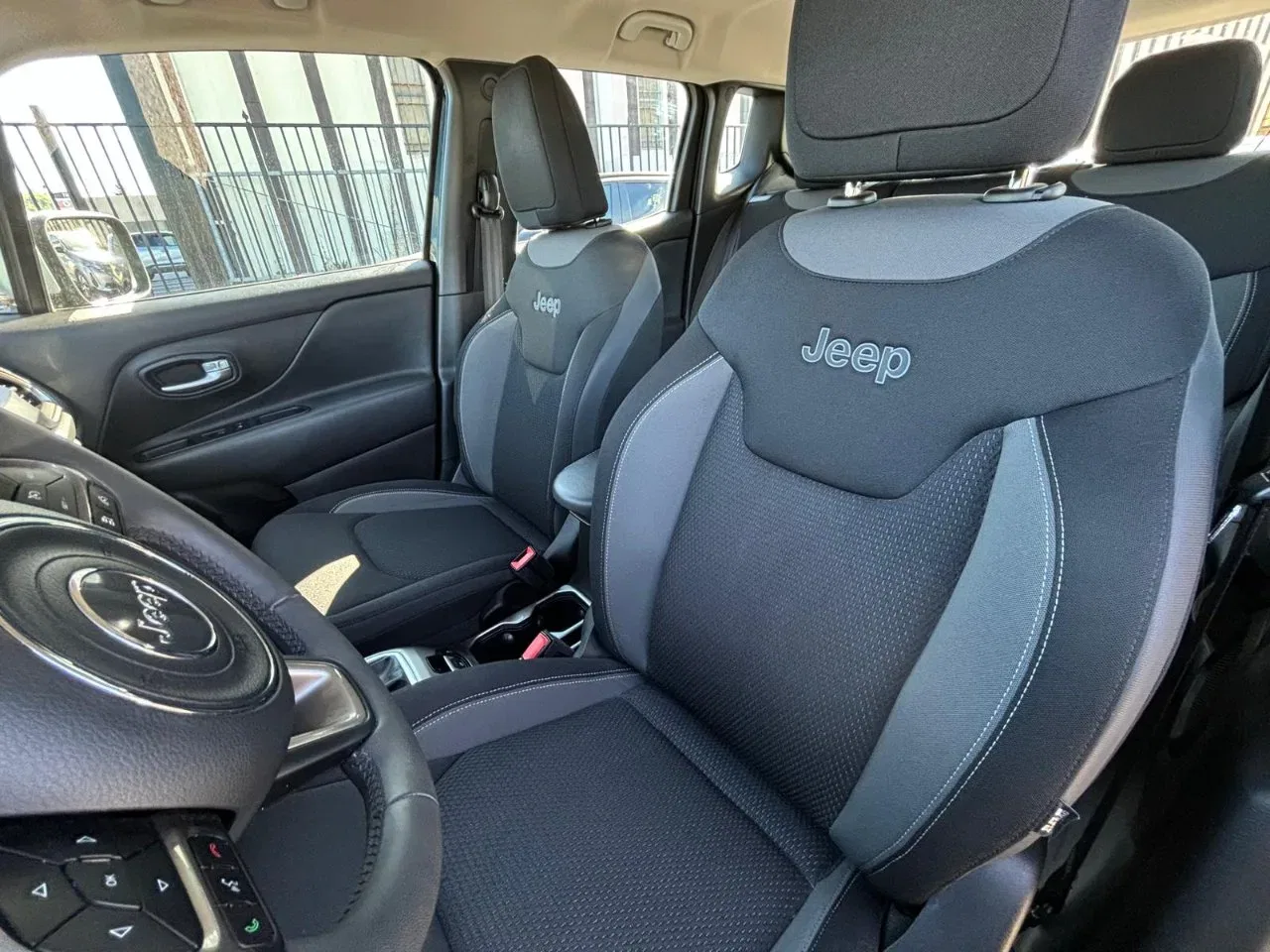 Jeep Renegade PROMO 1.6 mjt Limited 2wd 130cv foto 10