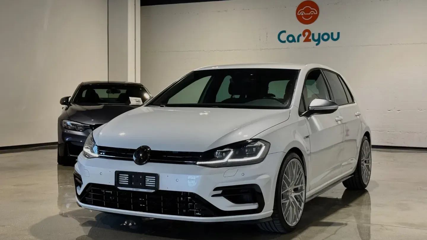 Volkswagen Golf R 7.5 2.0 TSI DSG 4MOTION 5p.