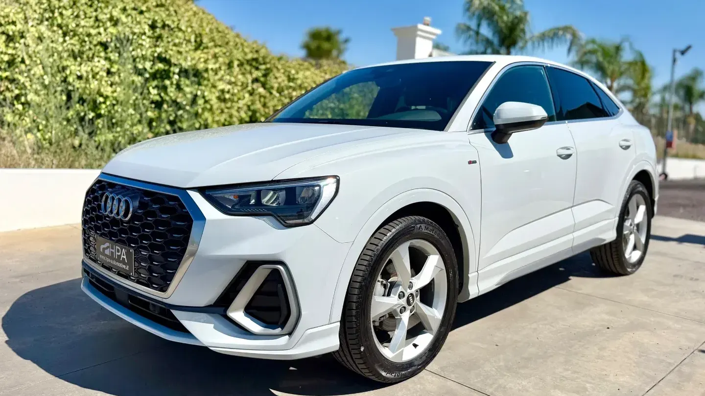 Audi Q3 SPORTBACK 2.0TDI S-tronic S-Line LED NAVI PELLE CERCHI 19 RETROCAMERA