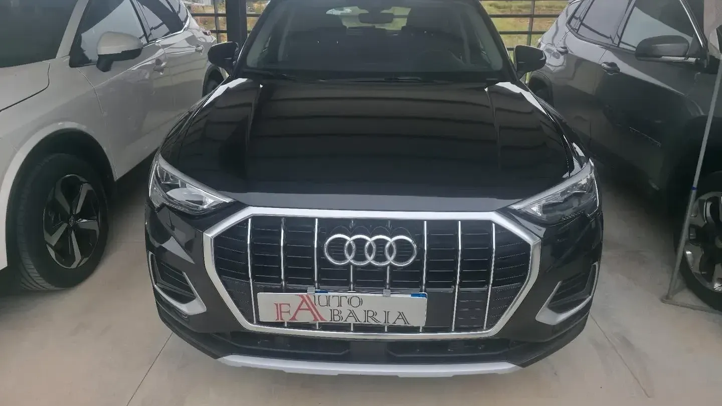 Audi Q3 35 TDI Business Advanced