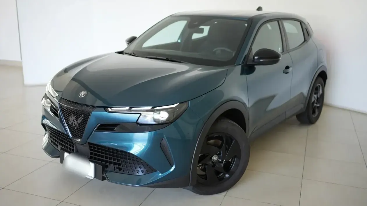 Alfa Romeo Junior 1.2 136 CV Hybrid eDCT6