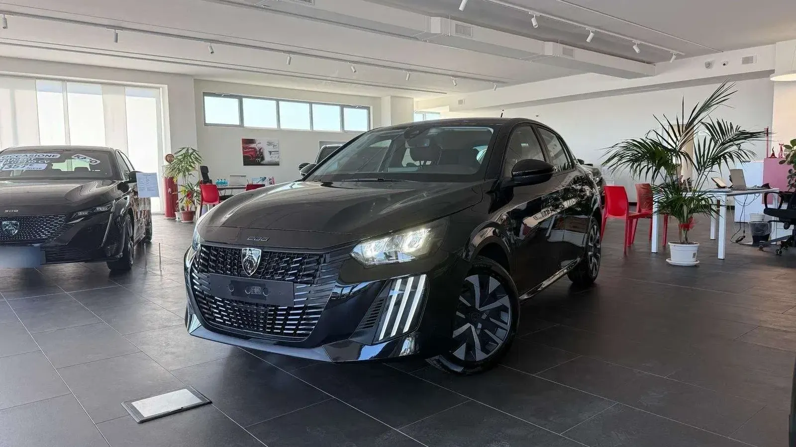 Peugeot 208 208 II 2023 1.2 hybrid Style 110cv e-dcs 6