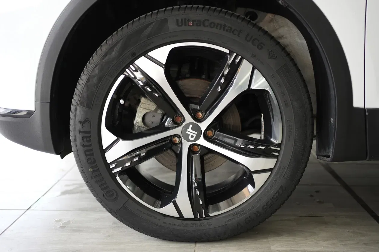 DR Automobiles DR6.0 1.5 Turbo CVT Bi-Fuel GPL + Tetto apribile foto 16