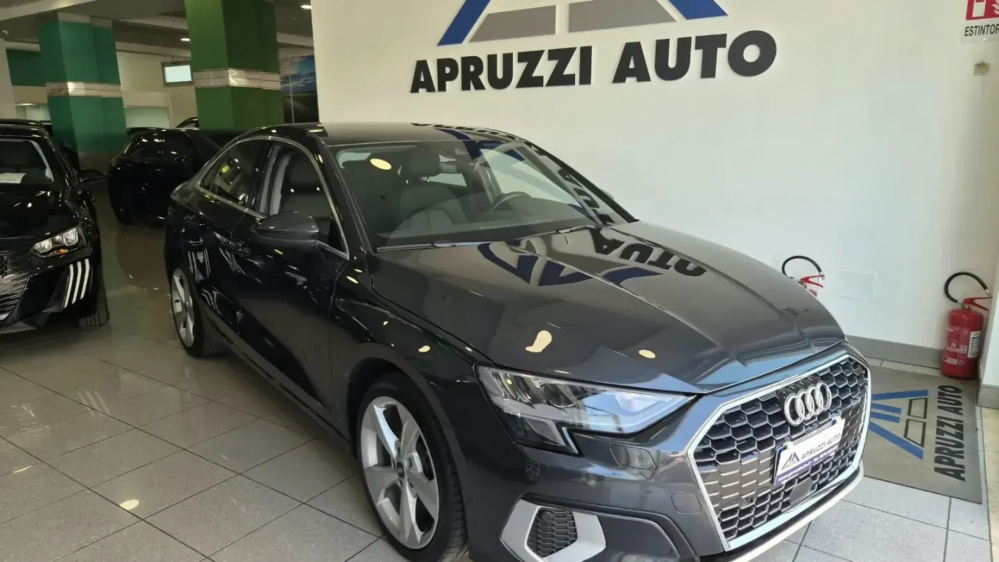 Audi A3 Sedan 30 TDI Business Advanced