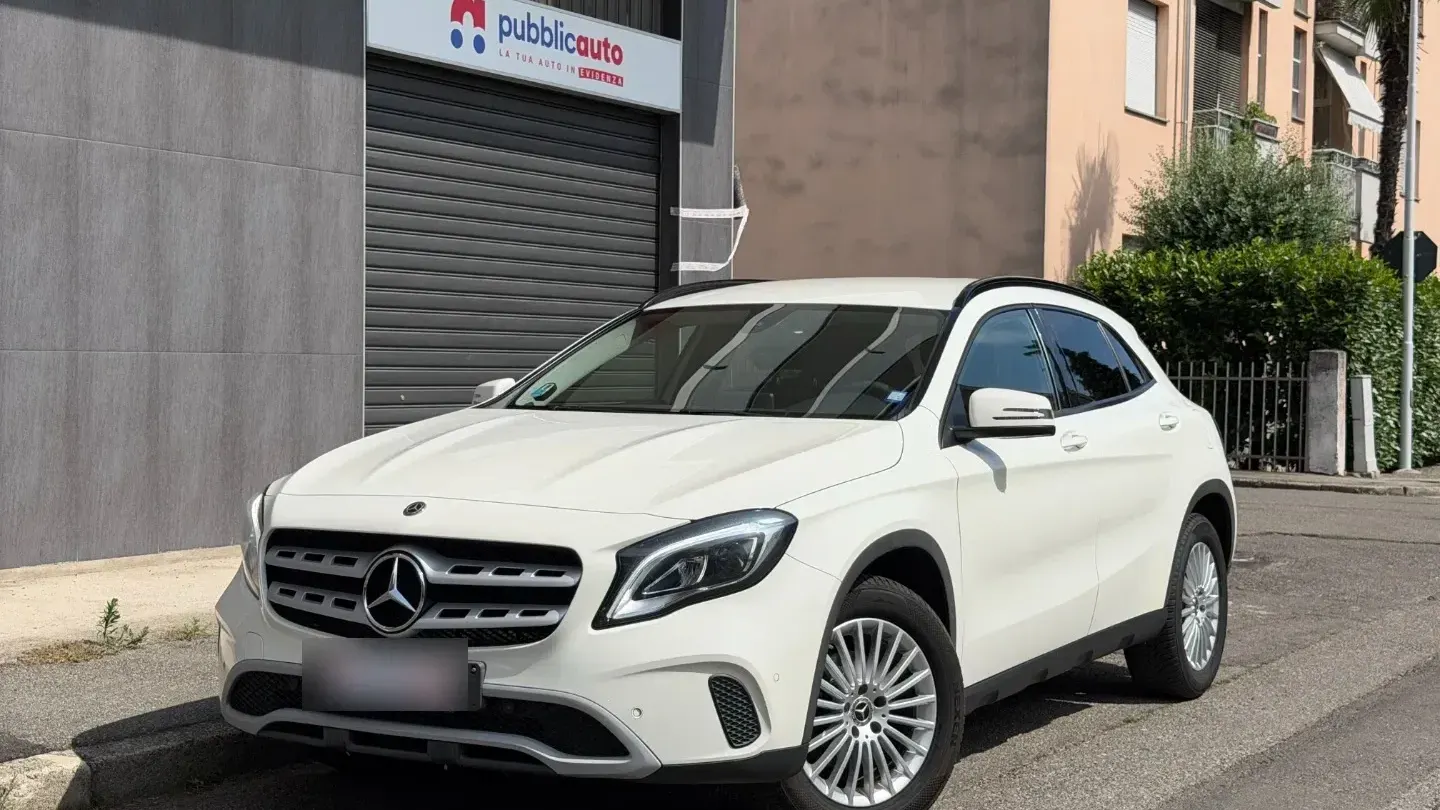 Mercedes-Benz GLA 180 Executive