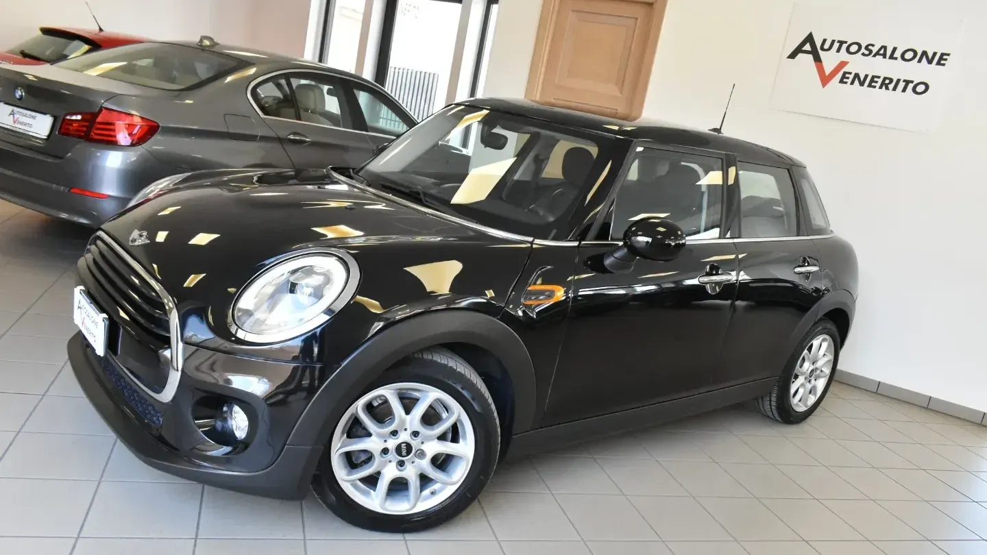 MINI Mini Cooper D Hype 5 porte