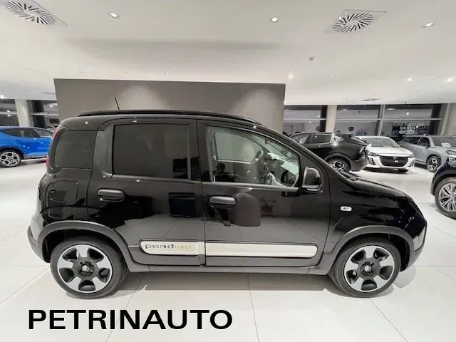 Fiat Panda 1.0 FireFly S&S Hybrid Pandina Cross 5 Posti Km.0 foto 4