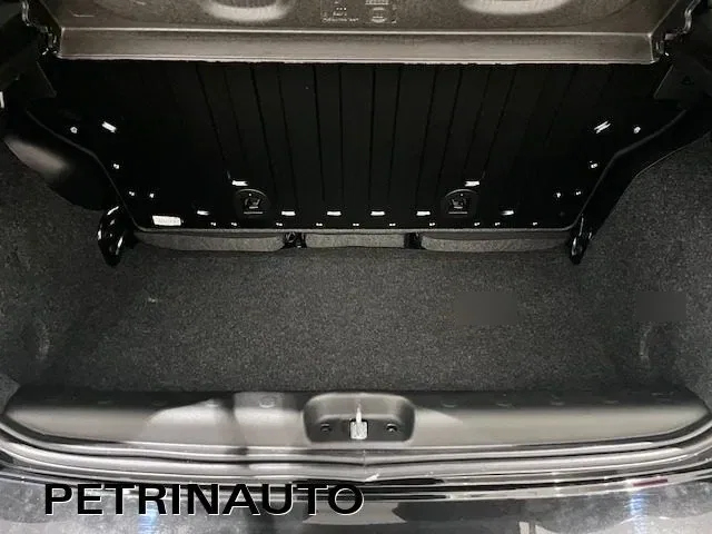 Fiat Panda 1.0 FireFly S&S Hybrid Pandina Cross 5 Posti Km.0 foto 24