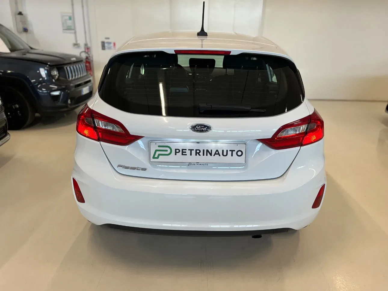 Ford Fiesta 5 Porte Fiesta 5p 1.1 Connect s&s 75cv foto 7