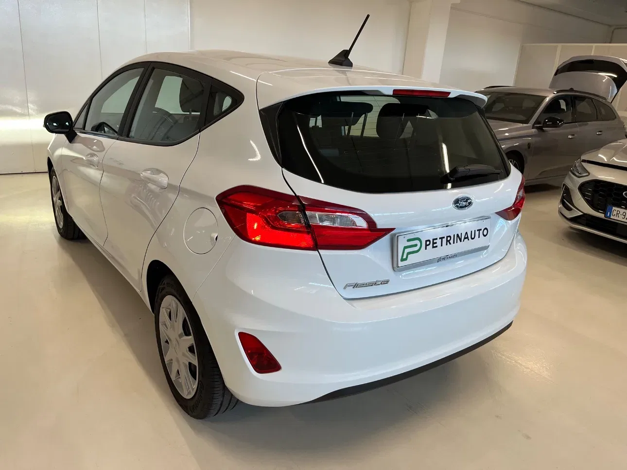 Ford Fiesta 5 Porte Fiesta 5p 1.1 Connect s&s 75cv foto 8