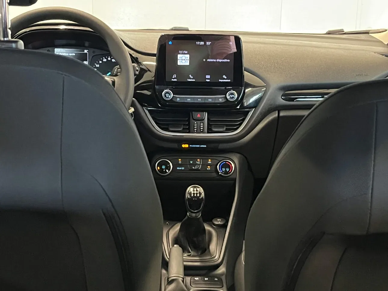 Ford Fiesta 5 Porte Fiesta 5p 1.1 Connect s&s 75cv foto 19