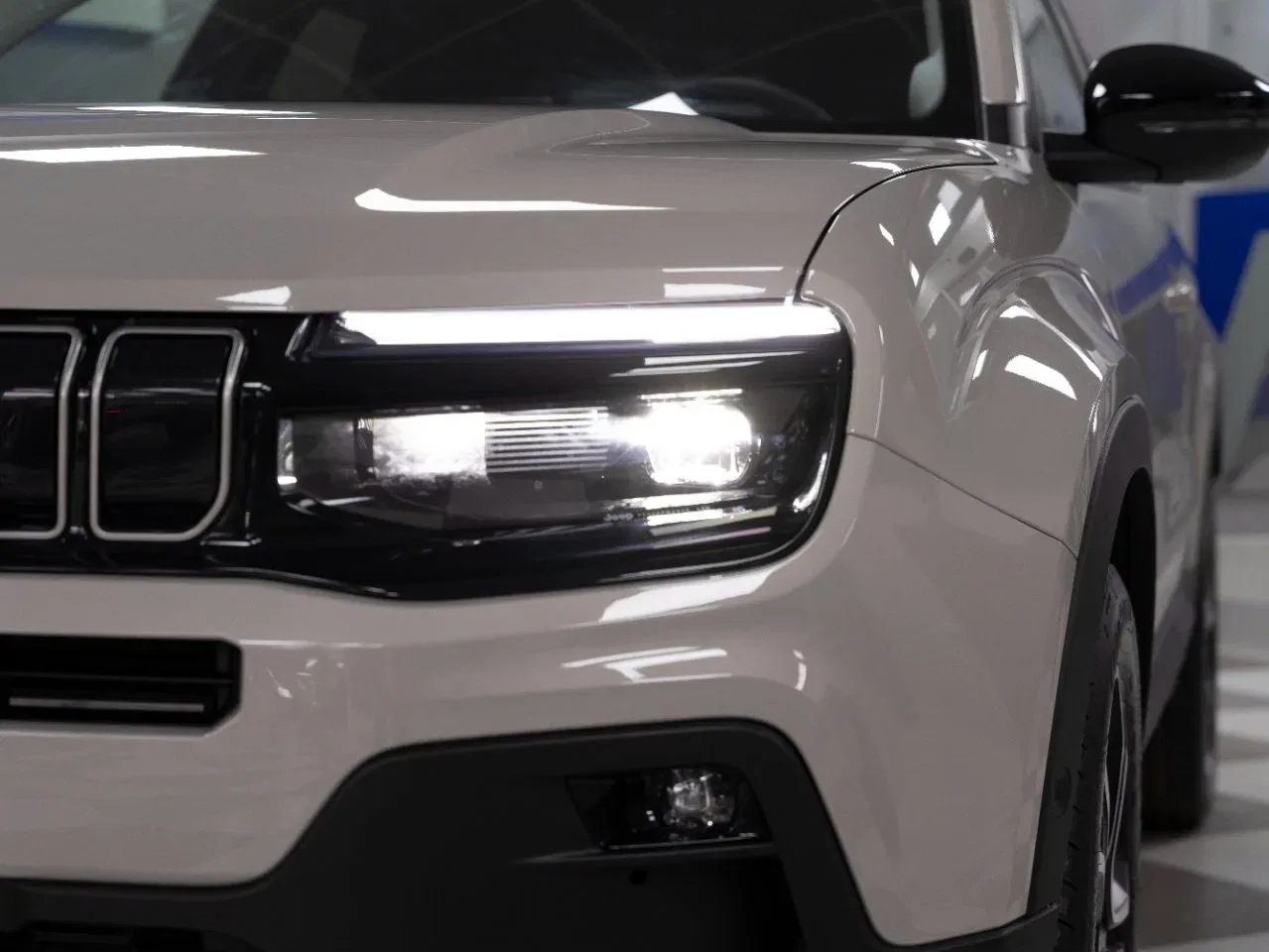 Jeep Avenger 1.2 Turbo Summit FWD 100CV foto 10
