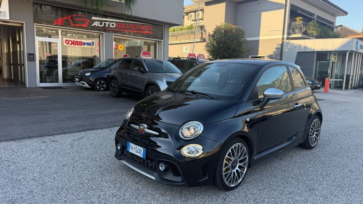 Abarth 595 C 1.4 Turbo T-Jet 165 CV Turismo
