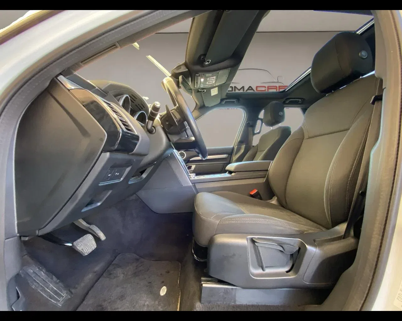 Land Rover Discovery 2.0 SD4 240 CV S foto 8