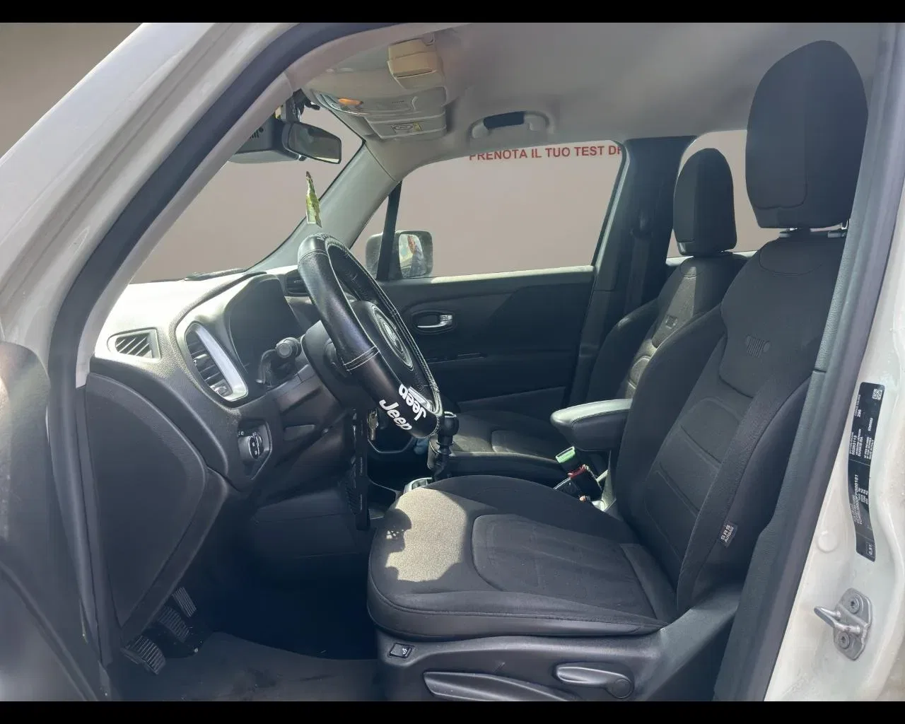 Jeep Renegade 1.6 Mjt 120 CV Limited foto 9