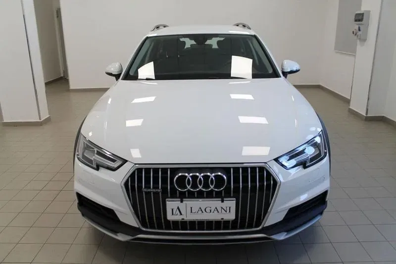 Audi A4 allroad 3.0 TDI 272 CV tiptronic Business Evolution foto 2