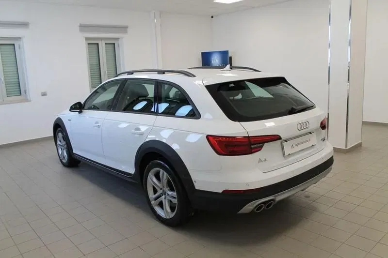 Audi A4 allroad 3.0 TDI 272 CV tiptronic Business Evolution foto 6