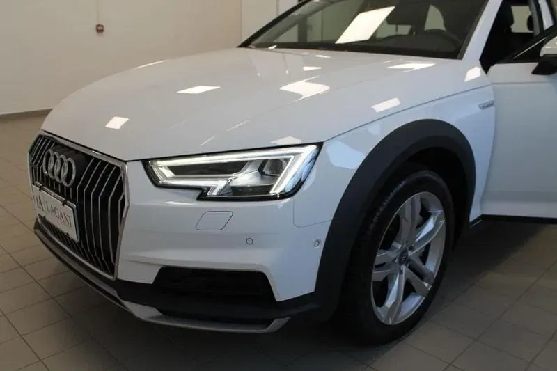 Audi A4 allroad 3.0 TDI 272 CV tiptronic Business Evolution foto 33