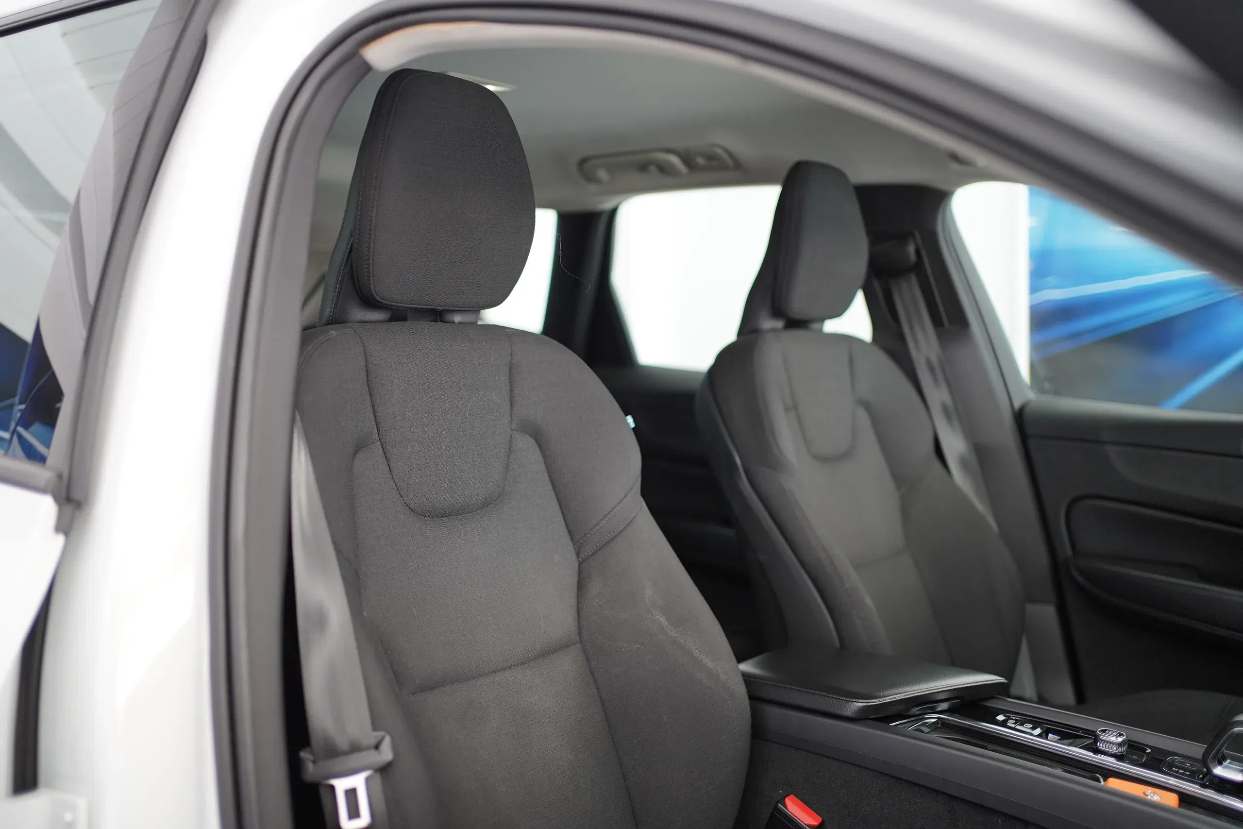 Volvo XC60 B4 (d) AWD Geartronic Momentum foto 11