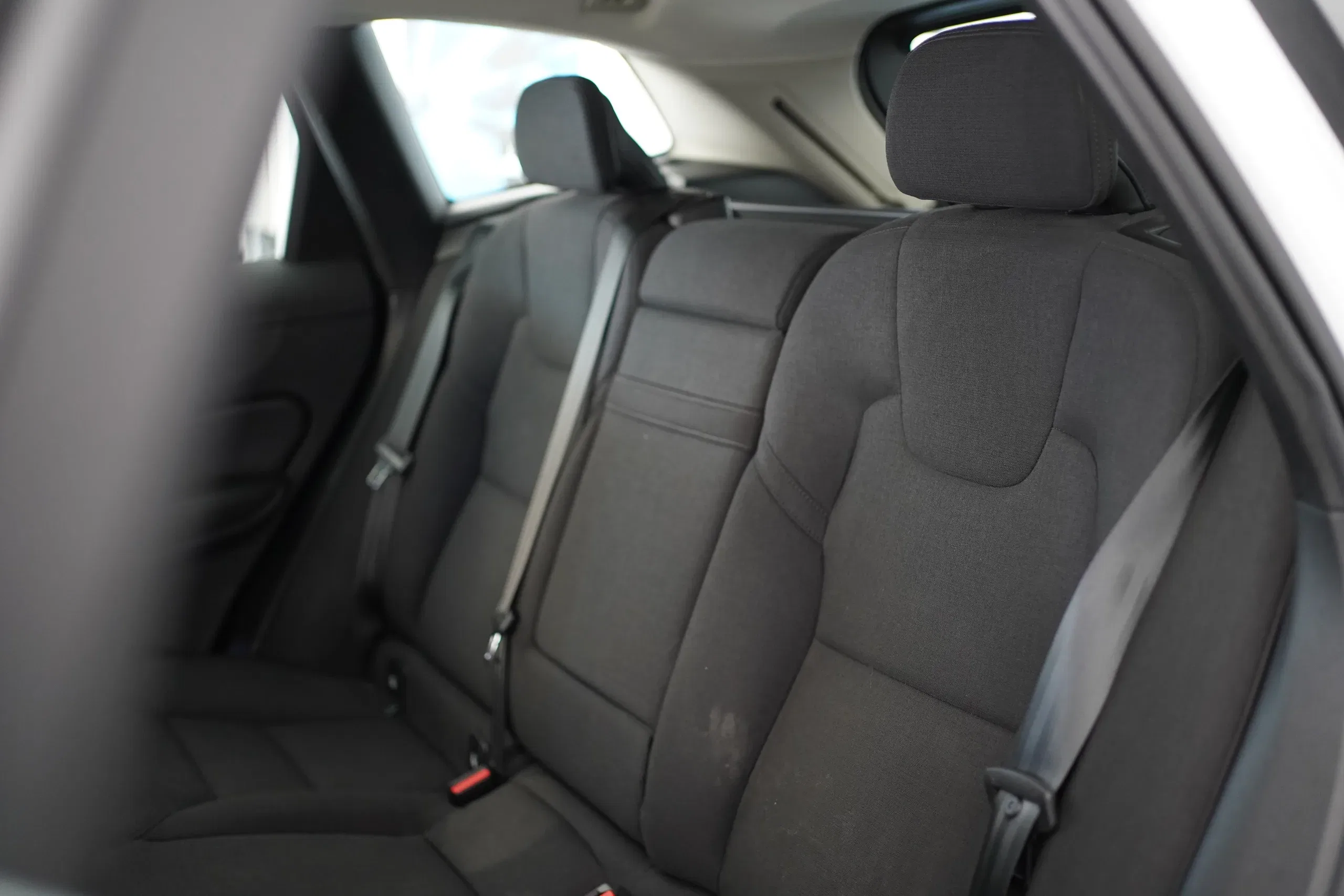 Volvo XC60 B4 (d) AWD Geartronic Momentum foto 9