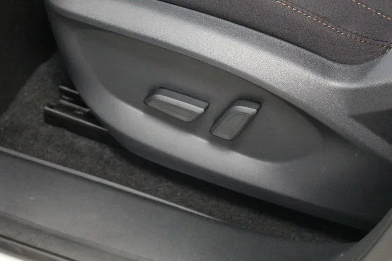 MG HS 1.5 T HEV Comfort AT foto 22