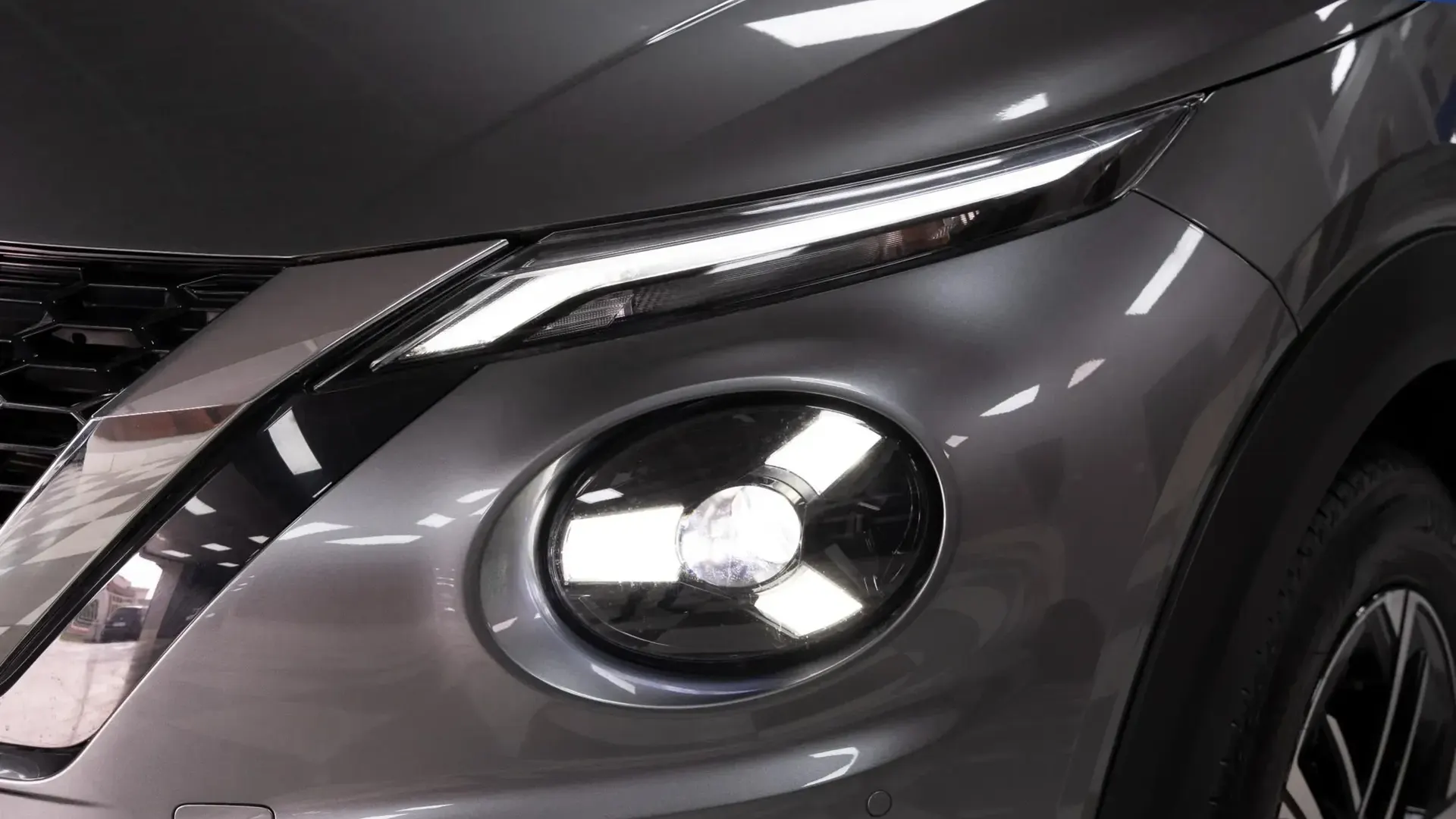 Nissan Juke 1.0 DIG-T N-Connecta 114CV