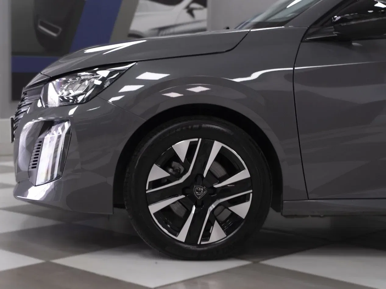 Peugeot 208 1.2 Puretech Allure S&S 100CV foto 8