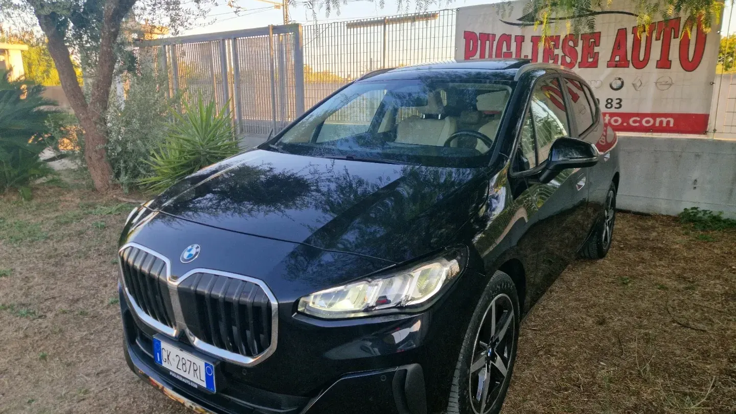 BMW 218d Active Tourer TETTO