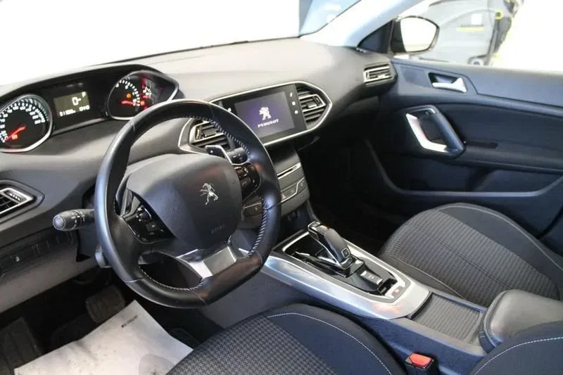 Peugeot 308 BlueHDi 130 S&S EAT8 Business foto 7
