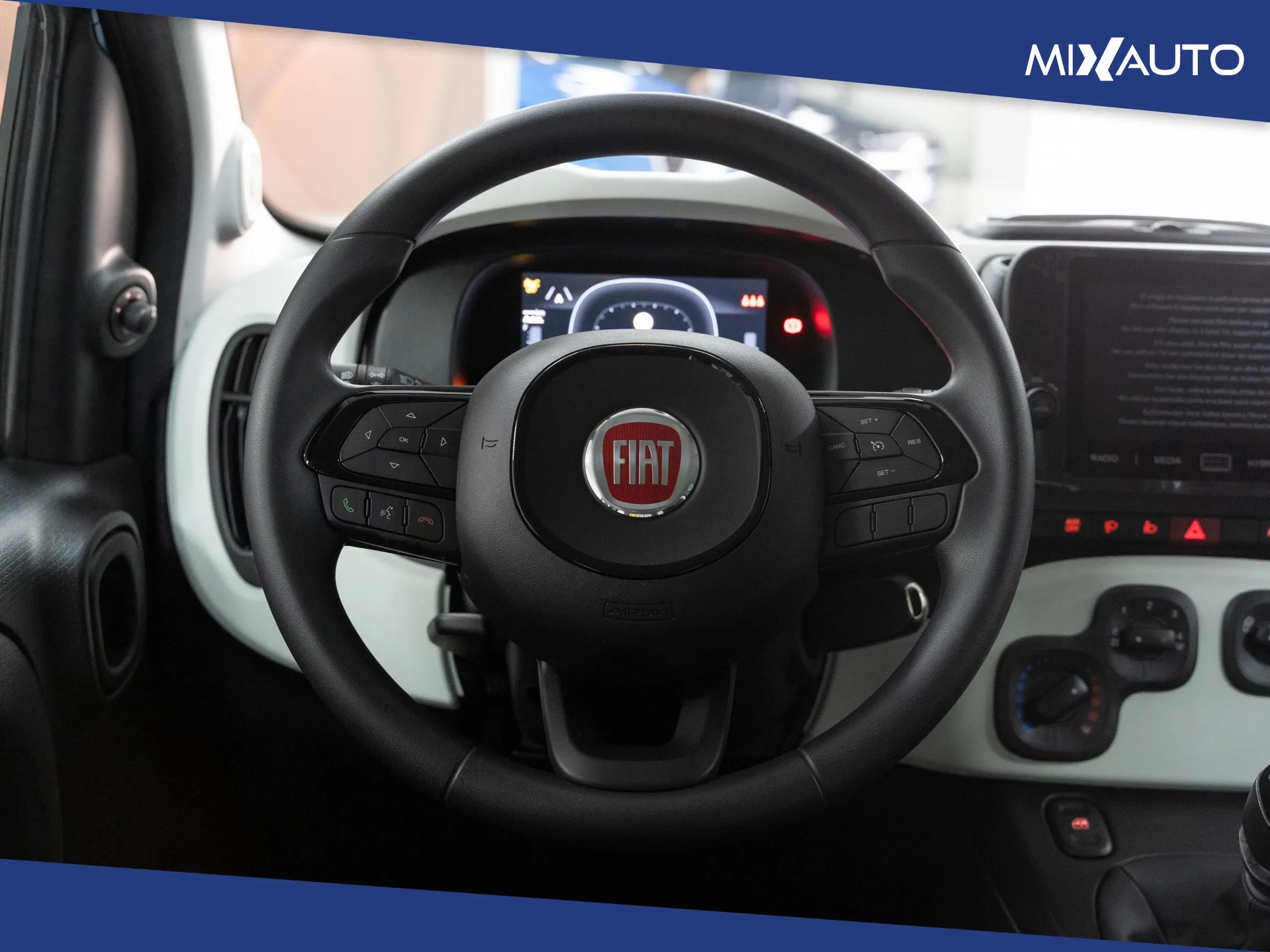 Fiat Panda Pandina Cross 1.0 Firefly Hybrid S&S 70CV foto 12