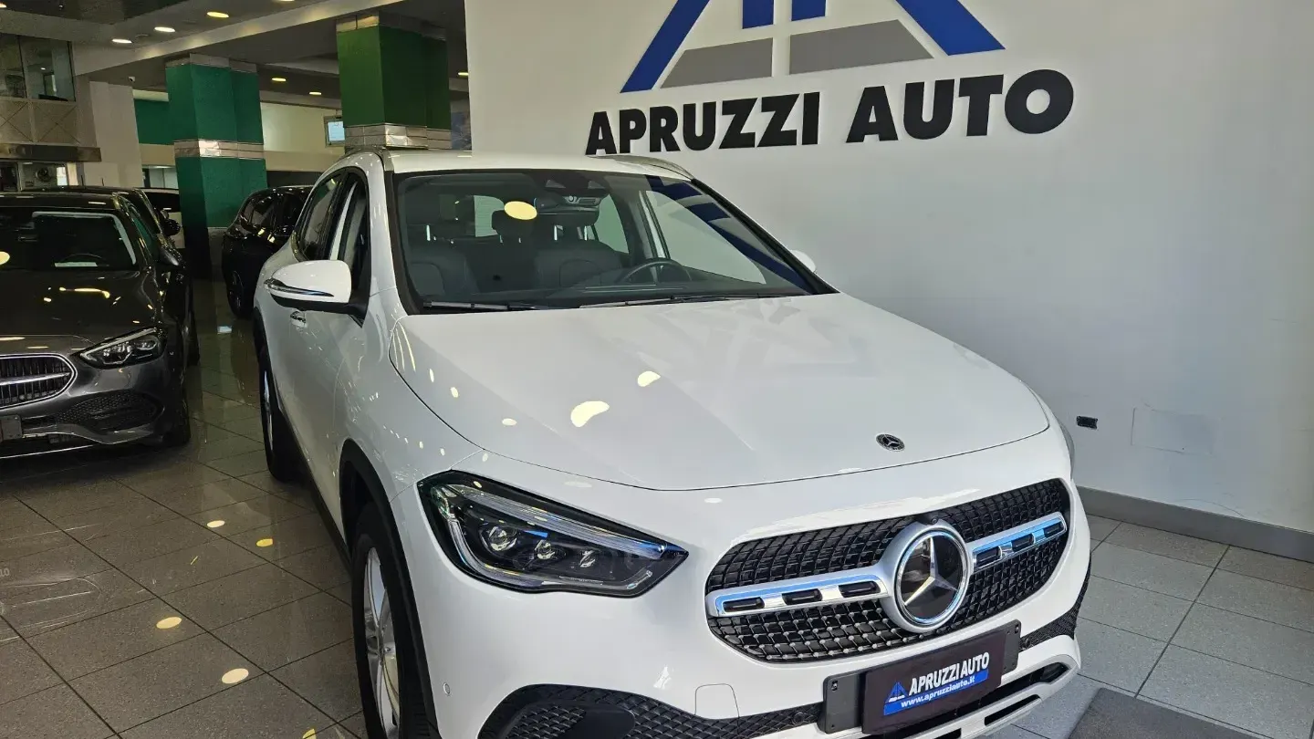 Mercedes-Benz GLA 200 d Automatic 4Matic Sport