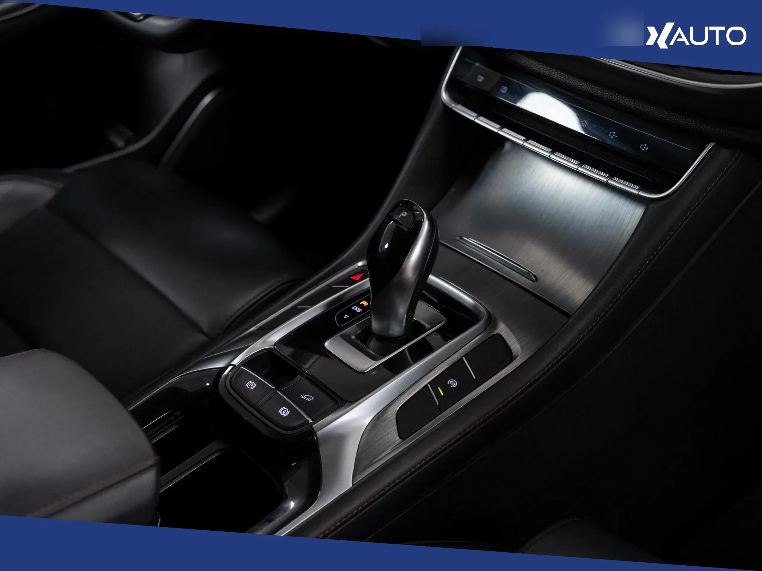 MG HS 1.5T DCT Comfort 2WD AUTO foto 13