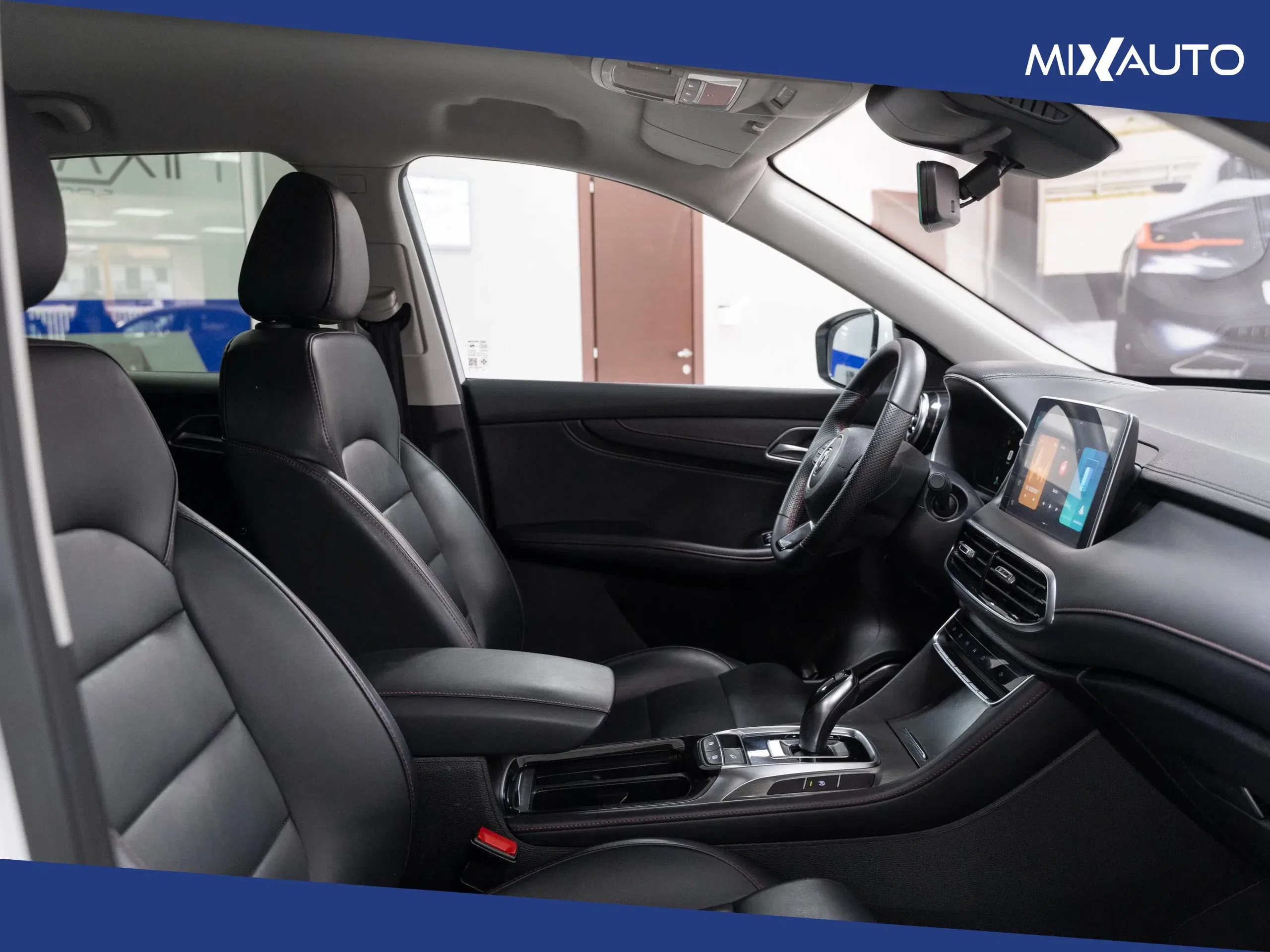 MG HS 1.5T DCT Comfort 2WD AUTO foto 14