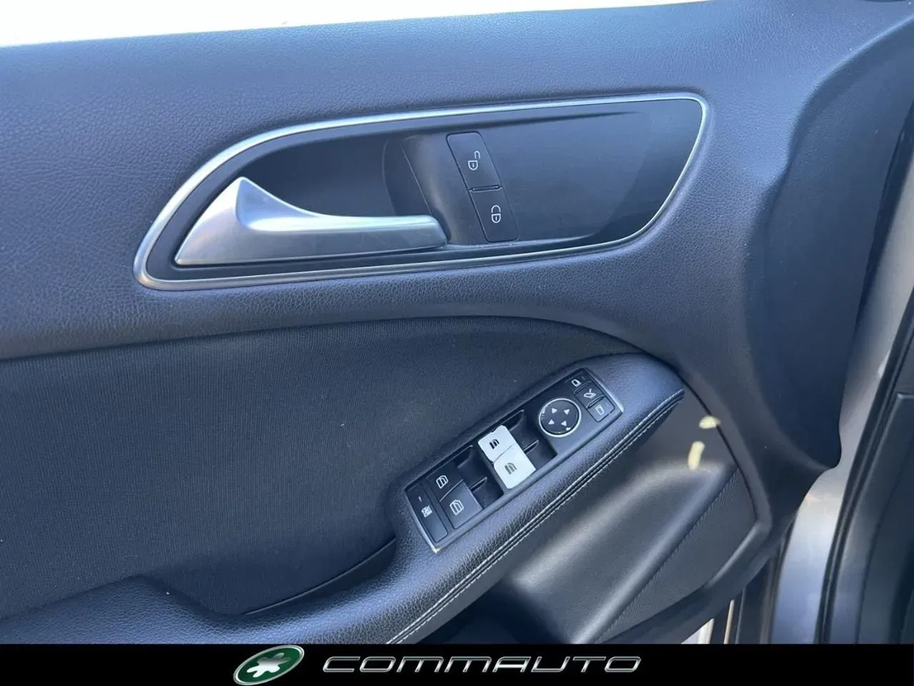 Mercedes-Benz B 180 d Executive foto 7