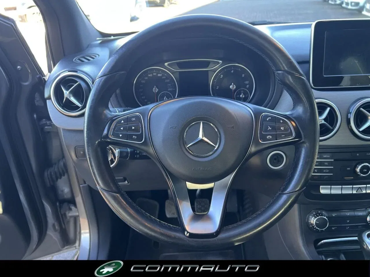 Mercedes-Benz B 180 d Executive foto 10
